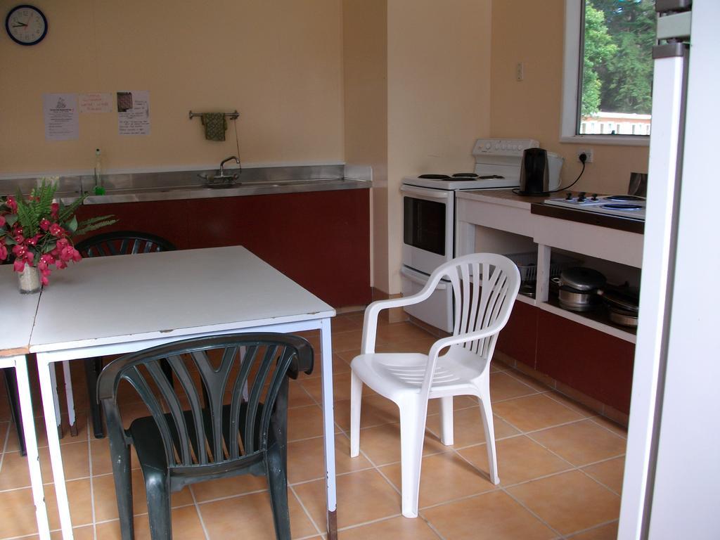 Karamea Holiday Park Ngoại thất bức ảnh