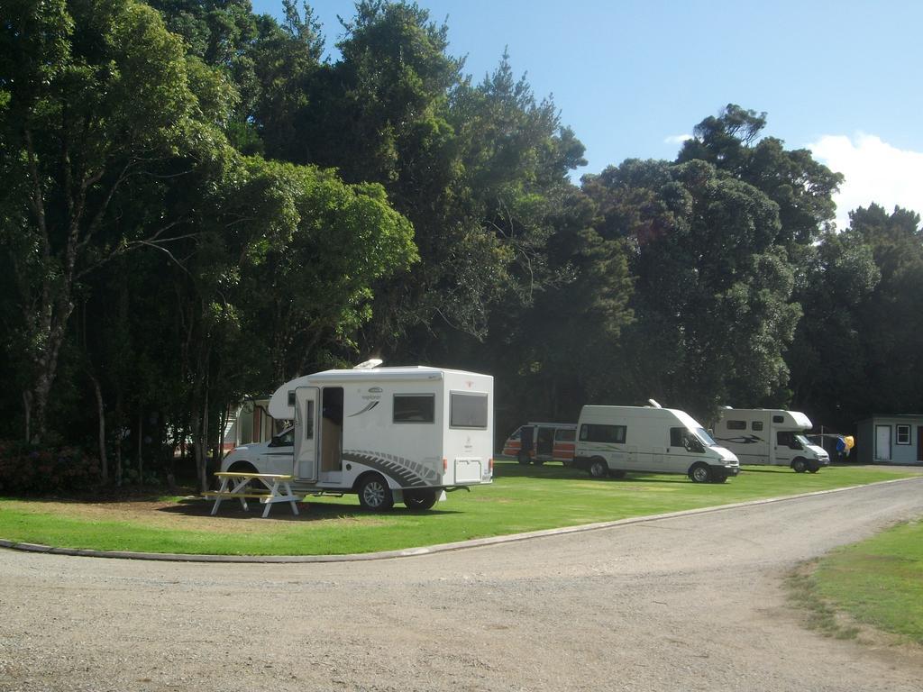 Karamea Holiday Park Ngoại thất bức ảnh